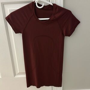 Lululemon Swiftly Tech Short Sleeve
